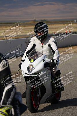 media/Sep-07-2024-Pacific Track Time (Sat) [[9bb89f5e83]]/B group/Grid/